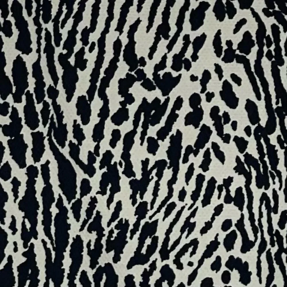 Talbots Black Cream Animal Print Pencil Skirt NWOT Size 6